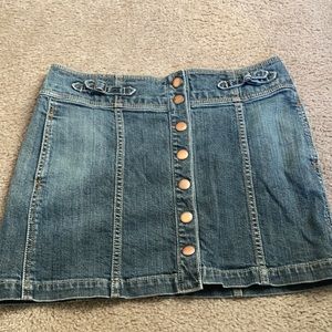 GAP mini denim skirt